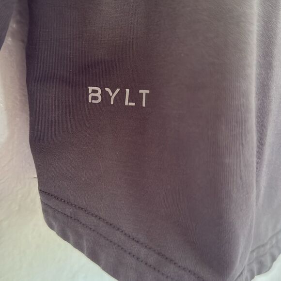 BYLT 2023 Lux Drop Cut Long Sleeve Tshirt in L Premium Basics Gray green - Picture 4 of 5